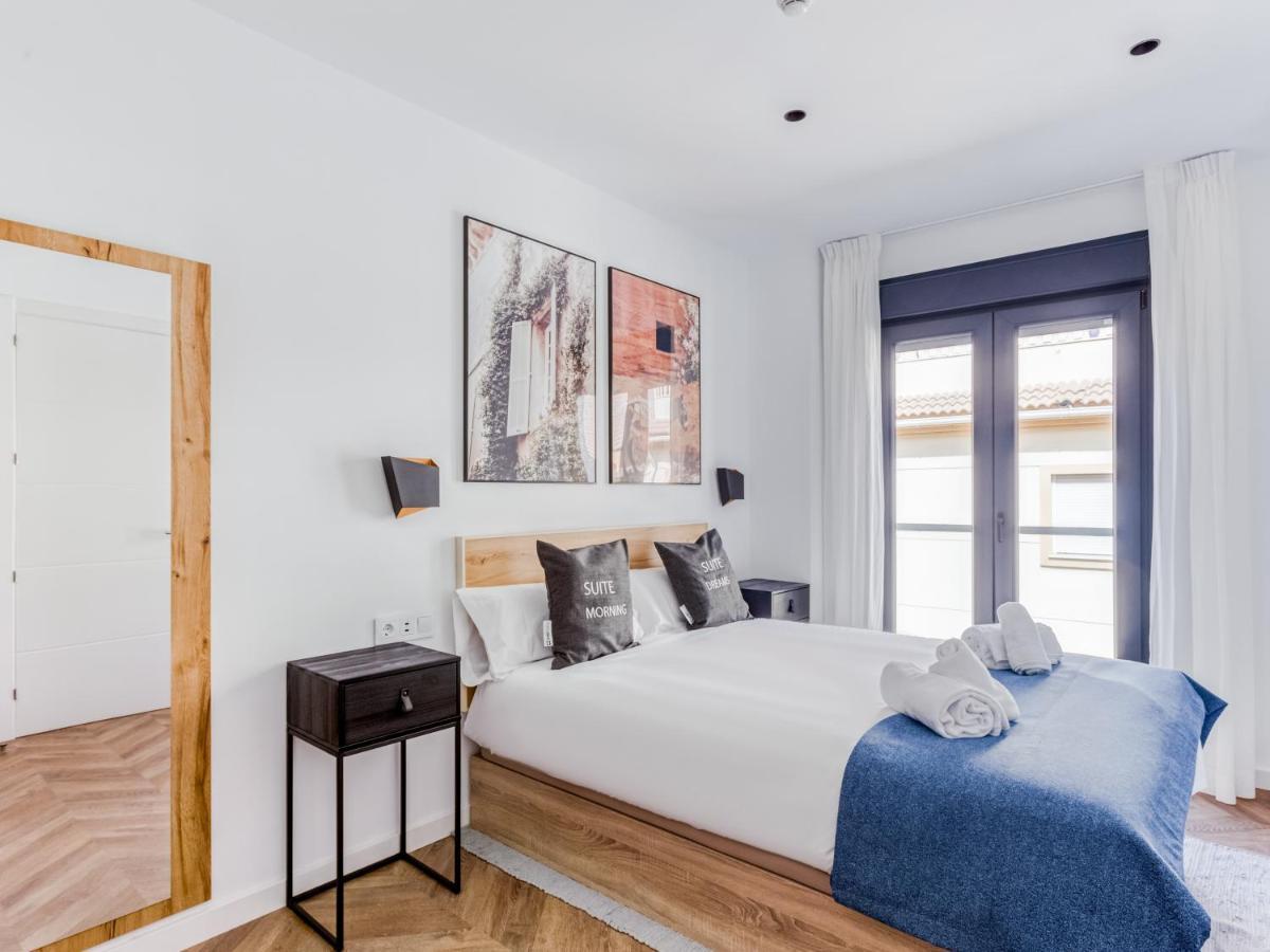 Apart-hotel Limehome Calle Ancha Del Carmen 3*